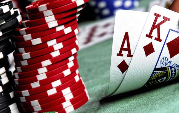 Navigating the World of Online Casinos: Balancing Entertainment with Responsible Gaming